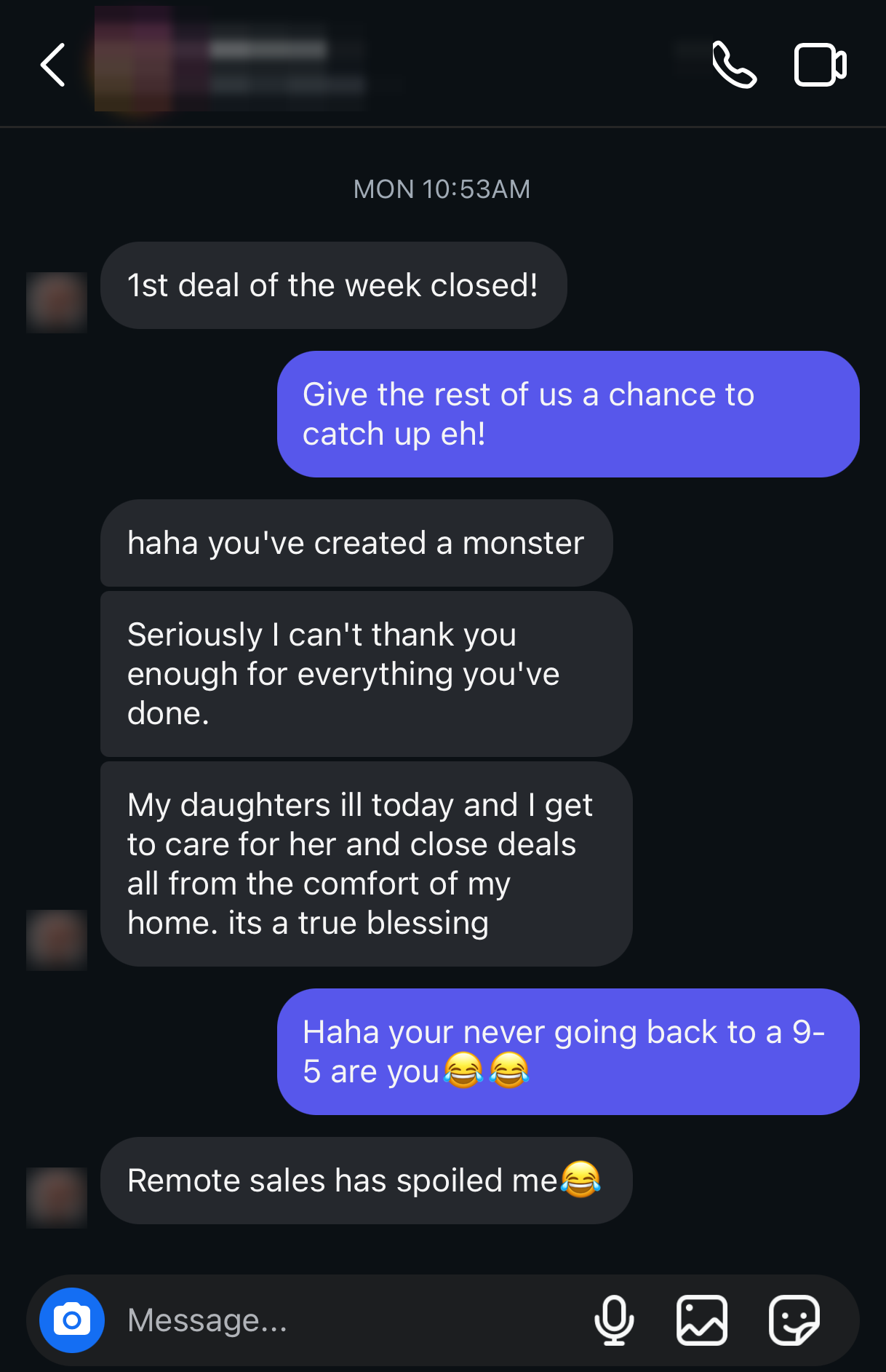 Instagram DM: member closes the first deal of the week and cares for his daughter from home the same day